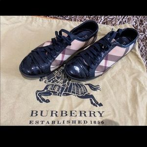 Burberry shoes
